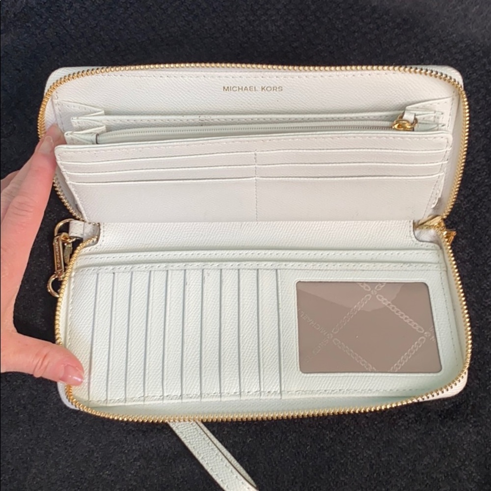 Authentic Michael Kors - image 5